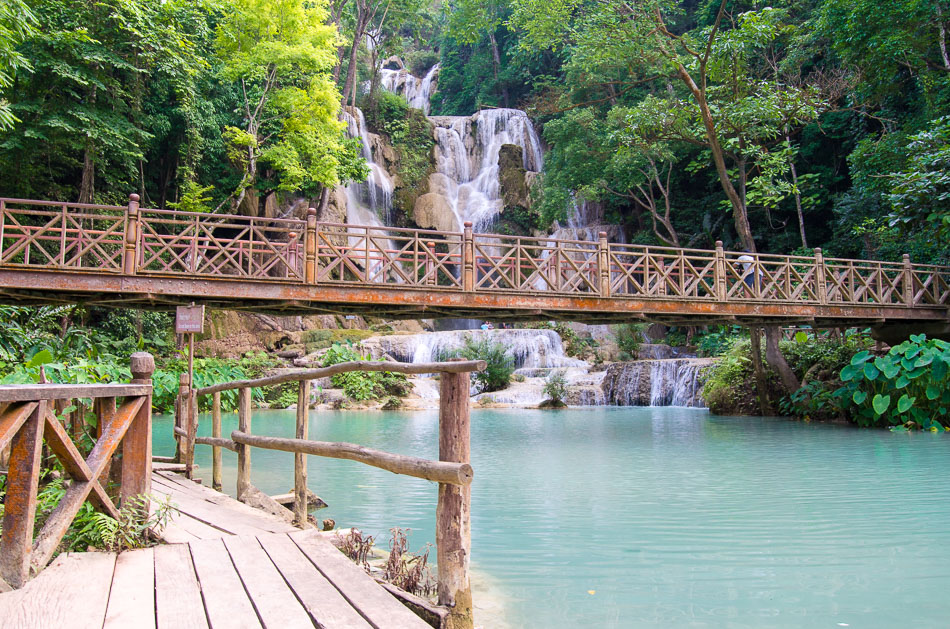 Wooden bridge Kuang Si Falls