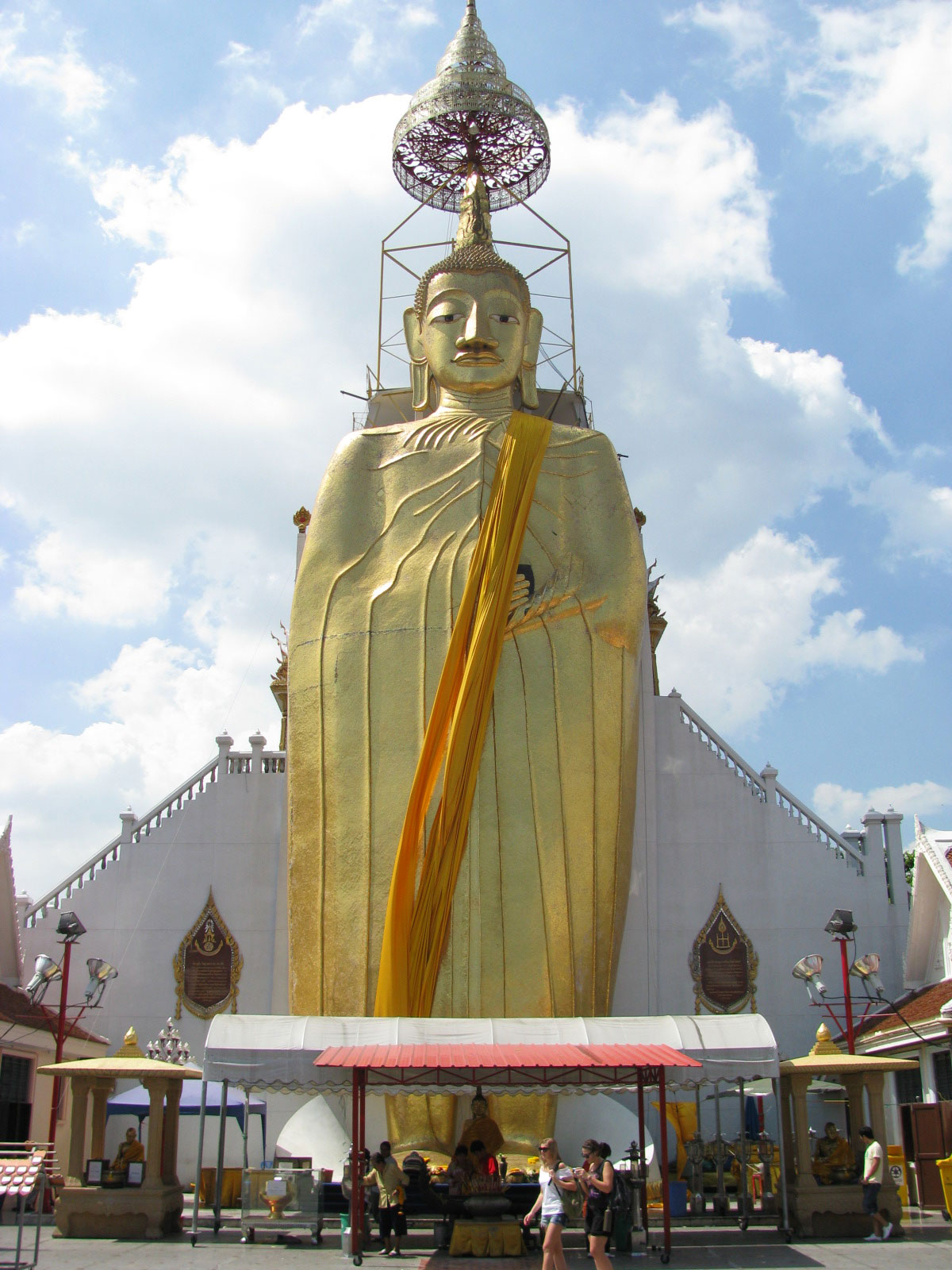Big Standing Buddha statue